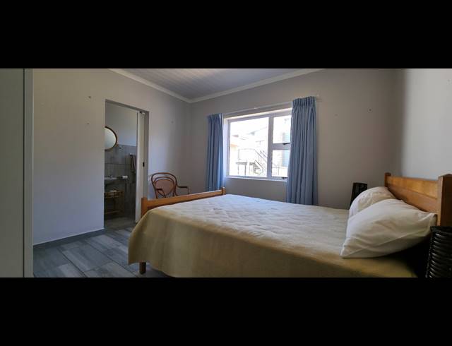 3 BEDROOM HOUSE FOR SALE IN BOGGOMSBAAI